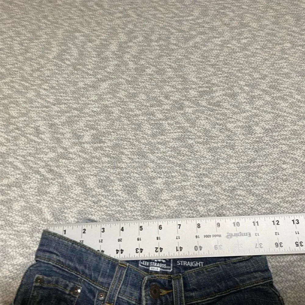 Levi's Signature Straight Blue Denim slim Jeans Size 10 Kids Straight. SKU-B182